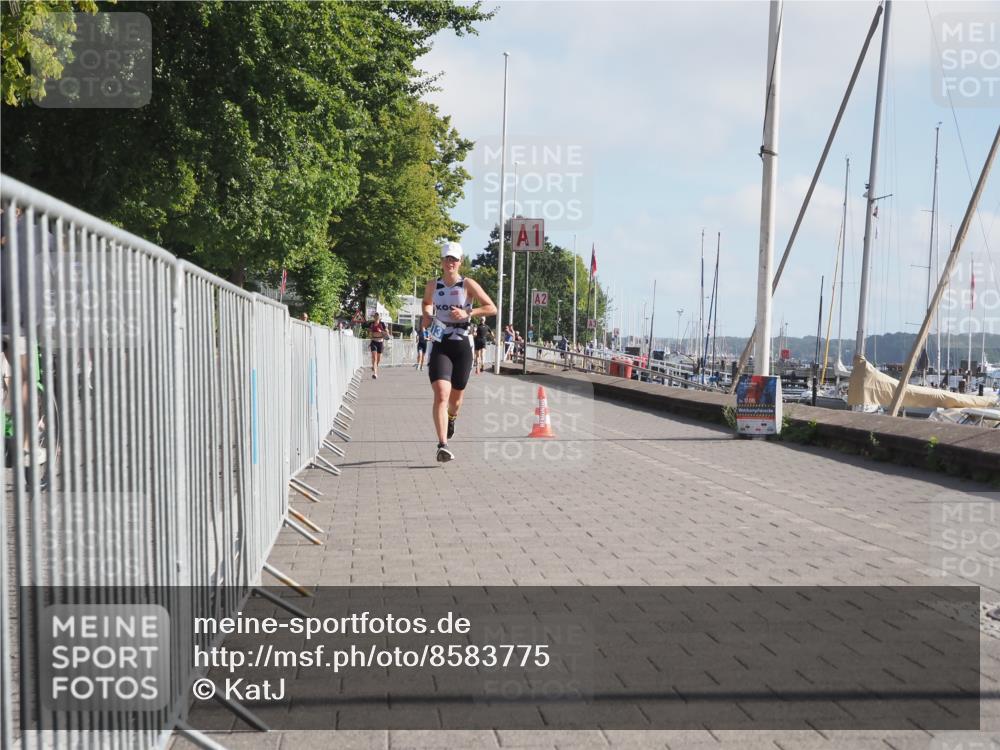 17.08.2025 - KN Förde Triathlon 2025 KatJ http://msf.ph/oto/8583775 17.08.2025 10:07:34 Laufen 113 meine-sportfotos.de