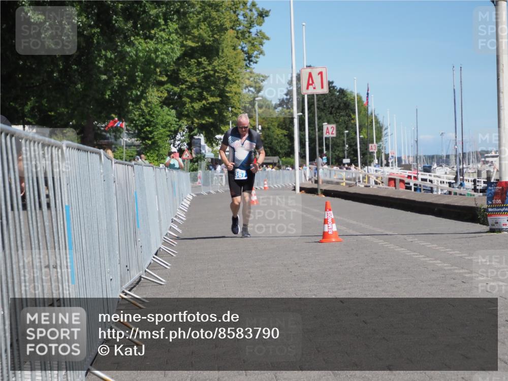 17.08.2025 - KN Förde Triathlon 2025 KatJ http://msf.ph/oto/8583790 17.08.2025 12:55:50 Laufen  meine-sportfotos.de