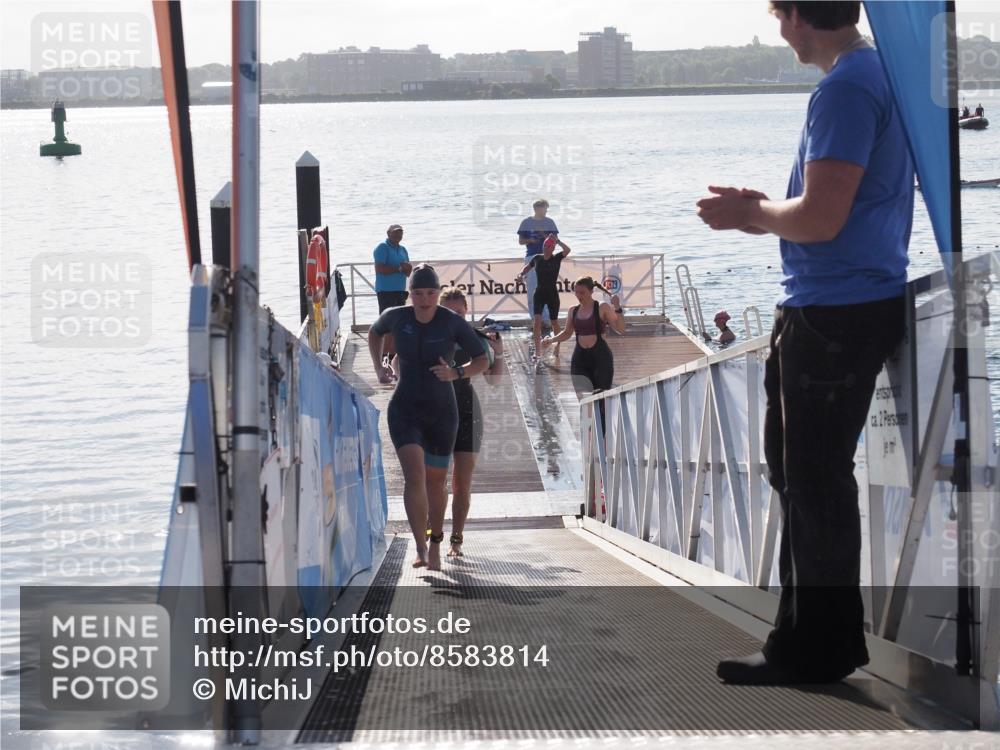 17.08.2025 - KN Förde Triathlon 2025 MichiJ http://msf.ph/oto/8583814 17.08.2025 09:22:02 Schwimmen 212, 215, 244, 210, 212, 213, 215, 224, 242 meine-sportfotos.de