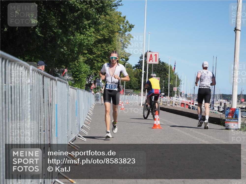 17.08.2025 - KN Förde Triathlon 2025 KatJ http://msf.ph/oto/8583823 17.08.2025 13:25:03 Laufen 408, 419 meine-sportfotos.de