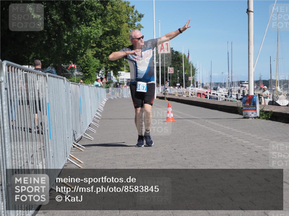 17.08.2025 - KN Förde Triathlon 2025 KatJ http://msf.ph/oto/8583845 17.08.2025 12:55:56 Laufen 367 meine-sportfotos.de