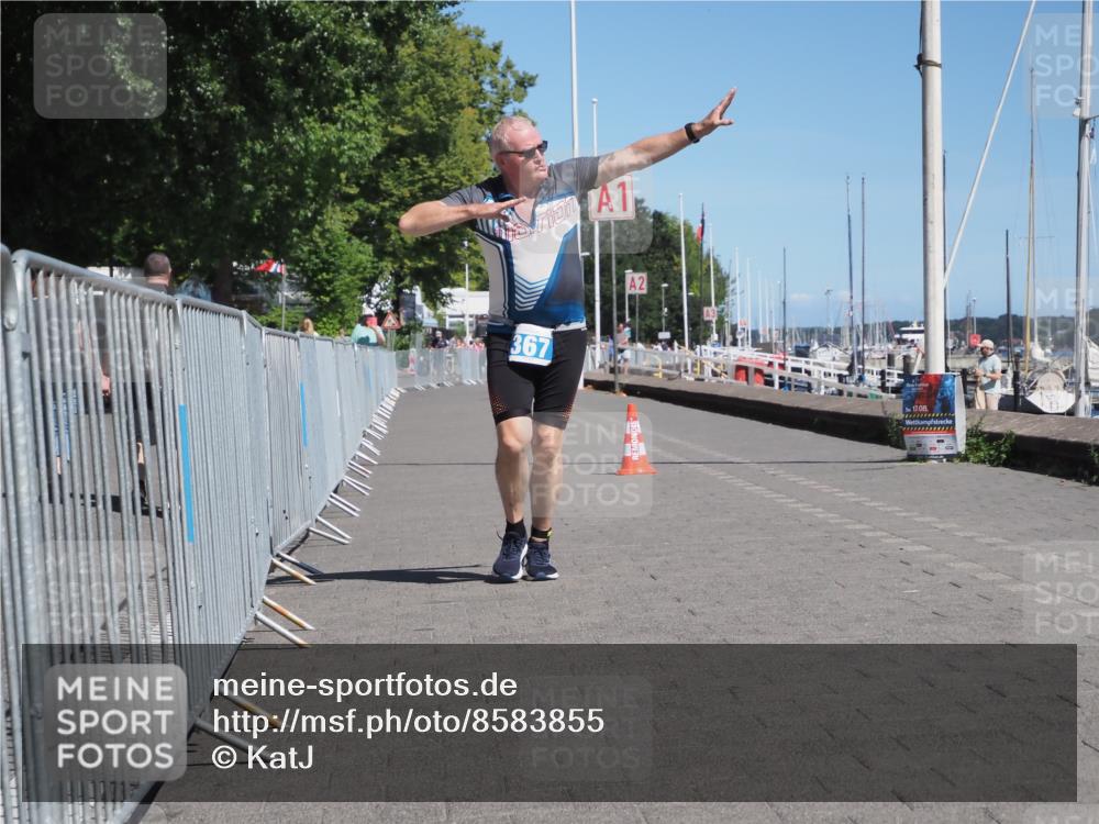 17.08.2025 - KN Förde Triathlon 2025 KatJ http://msf.ph/oto/8583855 17.08.2025 12:55:56 Laufen 367 meine-sportfotos.de