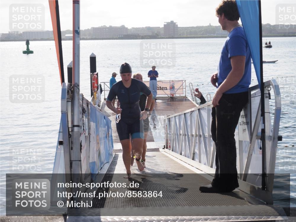 17.08.2025 - KN Förde Triathlon 2025 MichiJ http://msf.ph/oto/8583864 17.08.2025 09:22:03 Schwimmen 212, 215, 242, 244, 210, 212, 213, 215, 224, 242 meine-sportfotos.de