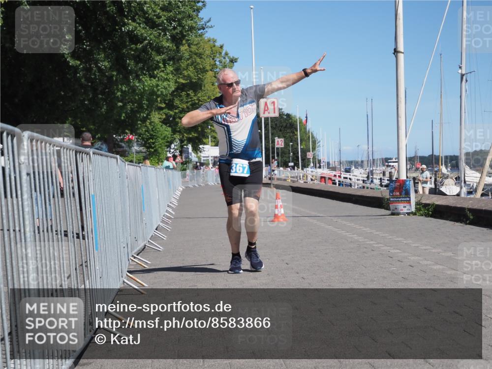 17.08.2025 - KN Förde Triathlon 2025 KatJ http://msf.ph/oto/8583866 17.08.2025 12:55:57 Laufen 367 meine-sportfotos.de