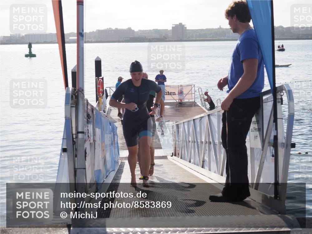 17.08.2025 - KN Förde Triathlon 2025 MichiJ http://msf.ph/oto/8583869 17.08.2025 09:22:04 Schwimmen 212, 215, 242, 244, 210, 212, 213, 215, 224, 242 meine-sportfotos.de