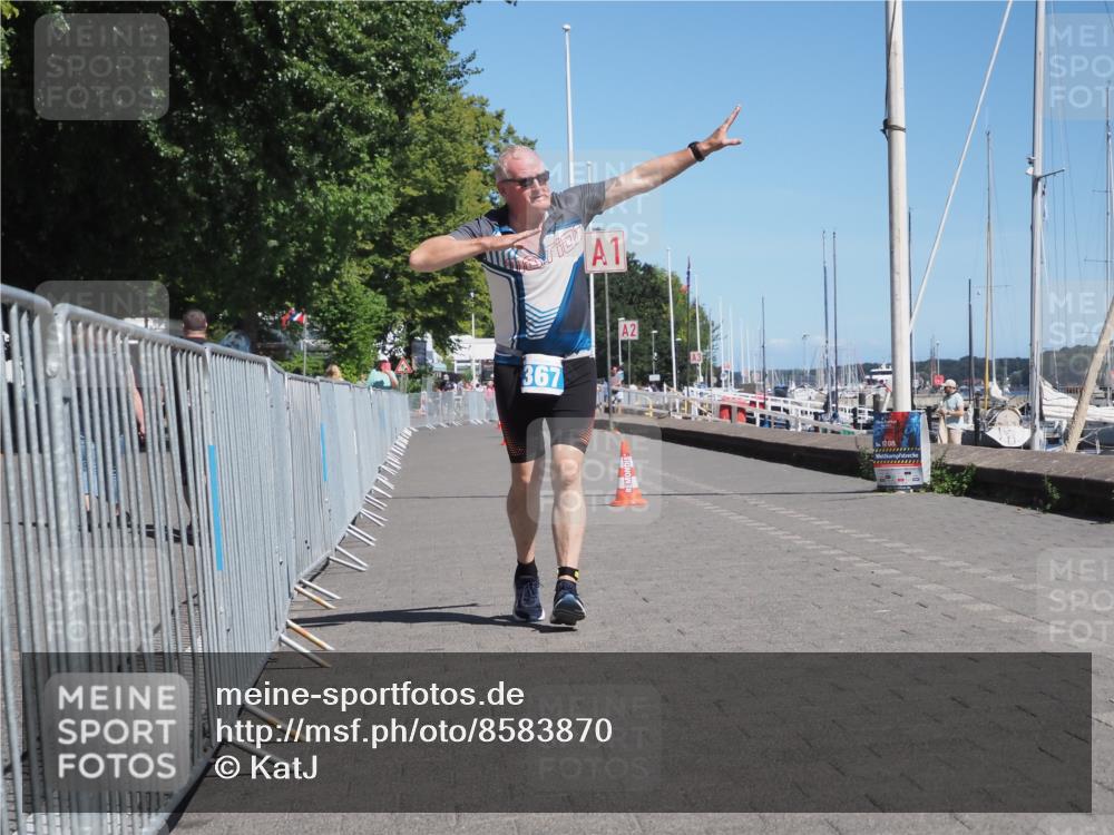 17.08.2025 - KN Förde Triathlon 2025 KatJ http://msf.ph/oto/8583870 17.08.2025 12:55:57 Laufen 367 meine-sportfotos.de