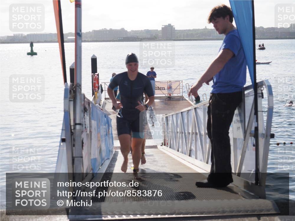 17.08.2025 - KN Förde Triathlon 2025 MichiJ http://msf.ph/oto/8583876 17.08.2025 09:22:04 Schwimmen 212, 215, 242, 244, 210, 212, 213, 215, 224, 242 meine-sportfotos.de