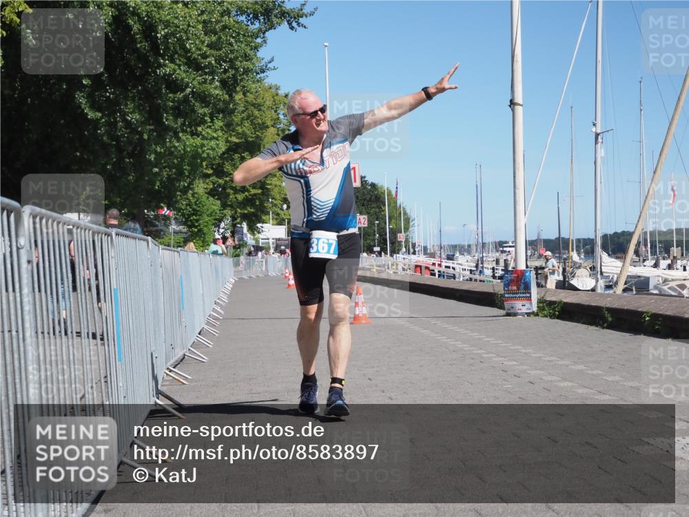 17.08.2025 - KN Förde Triathlon 2025 KatJ http://msf.ph/oto/8583897 17.08.2025 12:55:58 Laufen 367 meine-sportfotos.de
