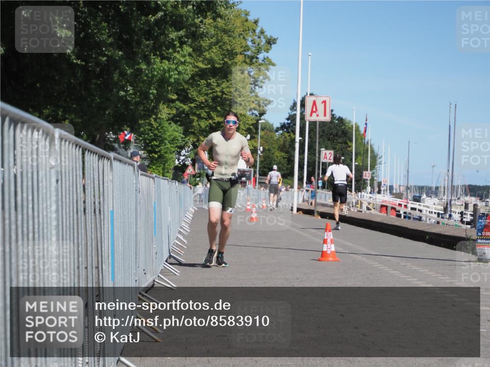 17.08.2025 - KN Förde Triathlon 2025 KatJ http://msf.ph/oto/8583910 17.08.2025 13:25:16 Laufen 548 meine-sportfotos.de