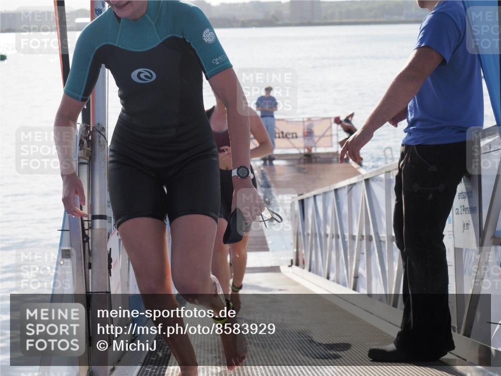 17.08.2025 - KN Förde Triathlon 2025 MichiJ http://msf.ph/oto/8583929 17.08.2025 09:22:06 Schwimmen 210, 212, 215, 242, 210, 213, 224, 242 meine-sportfotos.de