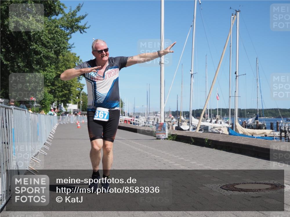 17.08.2025 - KN Förde Triathlon 2025 KatJ http://msf.ph/oto/8583936 17.08.2025 12:55:59 Laufen 367 meine-sportfotos.de