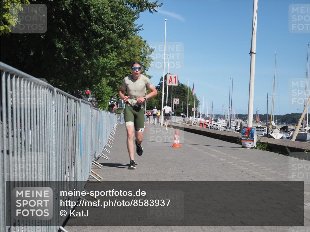 17.08.2025 - KN Förde Triathlon 2025 KatJ http://msf.ph/oto/8583937 17.08.2025 13:25:18 Laufen 548 meine-sportfotos.de