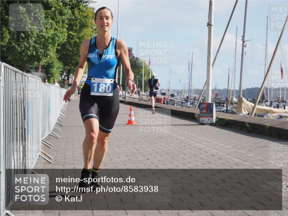 17.08.2025 - KN Förde Triathlon 2025 KatJ http://msf.ph/oto/8583938 17.08.2025 10:07:54 Laufen 108, 180 meine-sportfotos.de