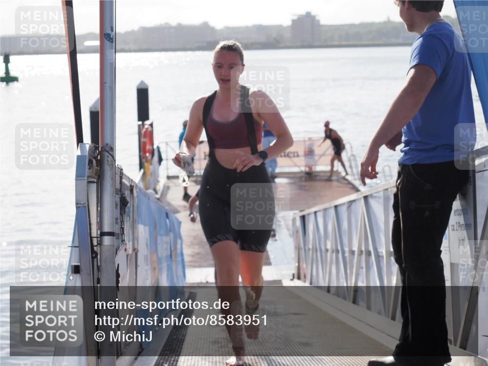 17.08.2025 - KN Förde Triathlon 2025 MichiJ http://msf.ph/oto/8583951 17.08.2025 09:22:07 Schwimmen 210, 212, 215, 242, 210, 213, 224, 242 meine-sportfotos.de