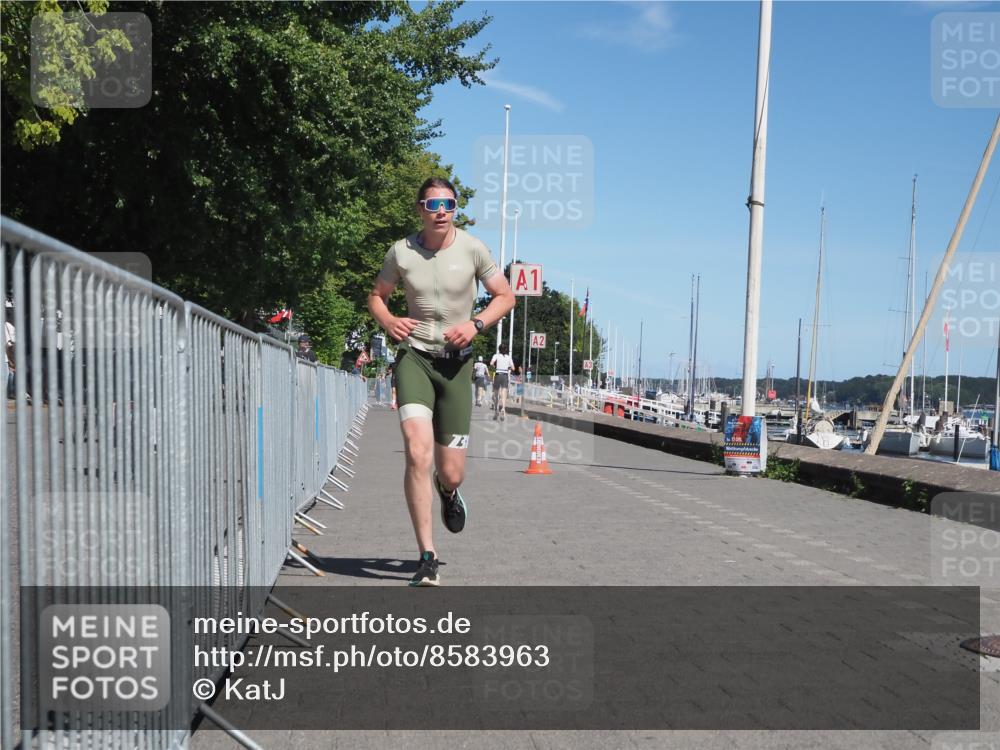 17.08.2025 - KN Förde Triathlon 2025 KatJ http://msf.ph/oto/8583963 17.08.2025 13:25:19 Laufen 548 meine-sportfotos.de