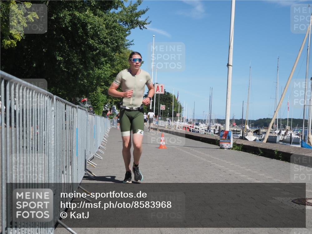 17.08.2025 - KN Förde Triathlon 2025 KatJ http://msf.ph/oto/8583968 17.08.2025 13:25:19 Laufen 548 meine-sportfotos.de