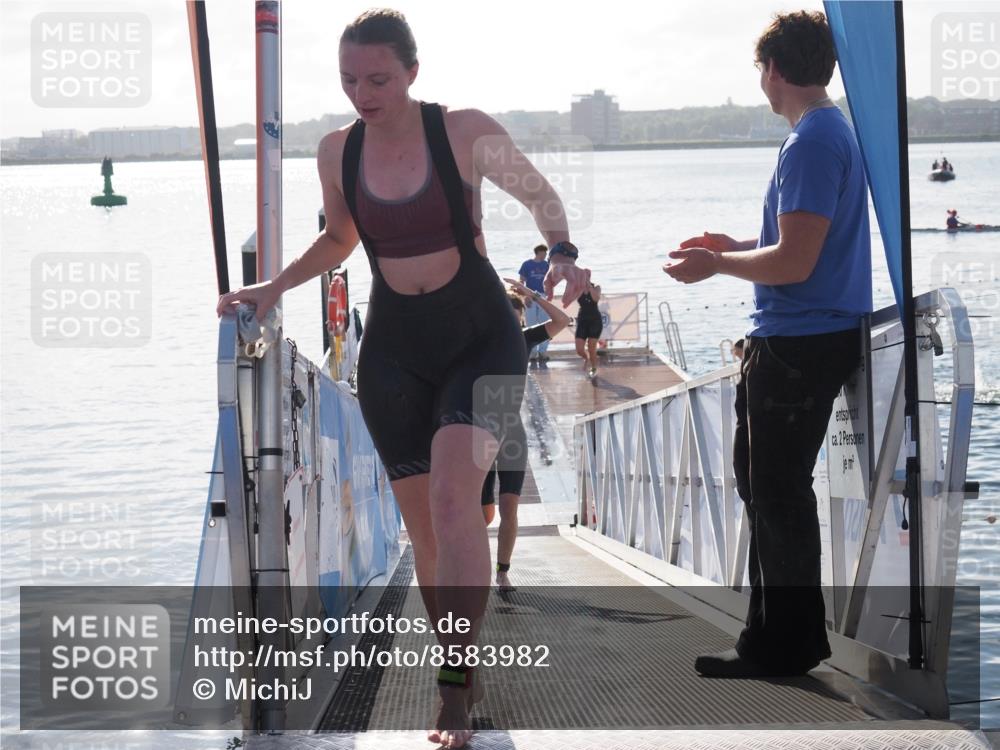 17.08.2025 - KN Förde Triathlon 2025 MichiJ http://msf.ph/oto/8583982 17.08.2025 09:22:08 Schwimmen 210, 212, 215, 242, 208, 210, 213, 224, 242 meine-sportfotos.de