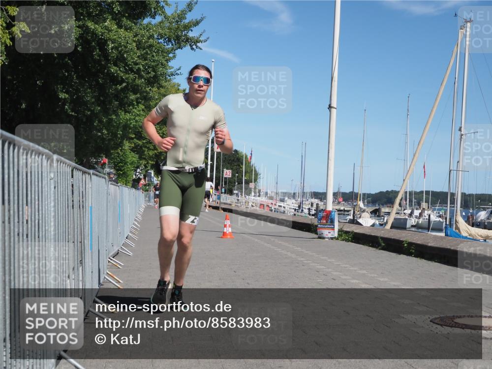 17.08.2025 - KN Förde Triathlon 2025 KatJ http://msf.ph/oto/8583983 17.08.2025 13:25:19 Laufen 548 meine-sportfotos.de
