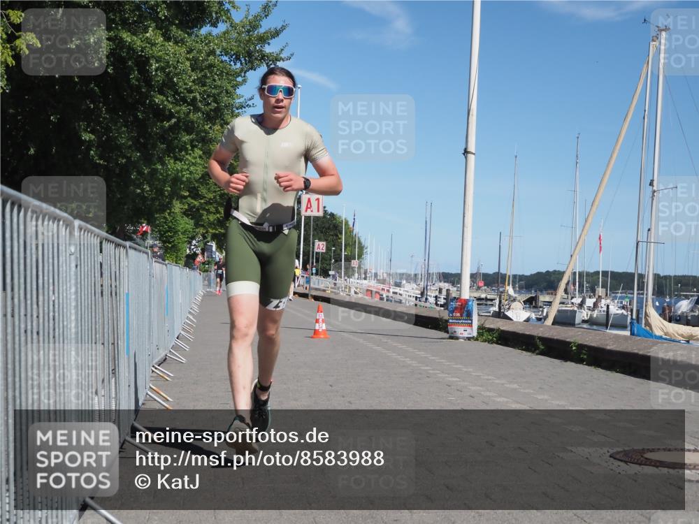 17.08.2025 - KN Förde Triathlon 2025 KatJ http://msf.ph/oto/8583988 17.08.2025 13:25:19 Laufen 548 meine-sportfotos.de