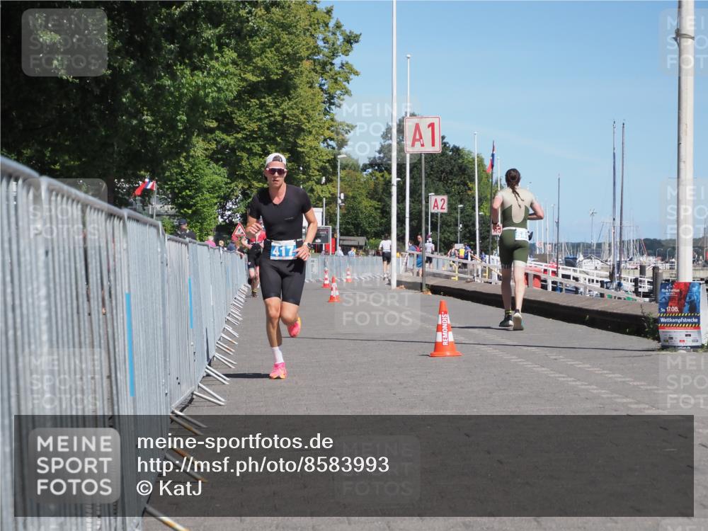 17.08.2025 - KN Förde Triathlon 2025 KatJ http://msf.ph/oto/8583993 17.08.2025 13:25:29 Laufen 417 meine-sportfotos.de