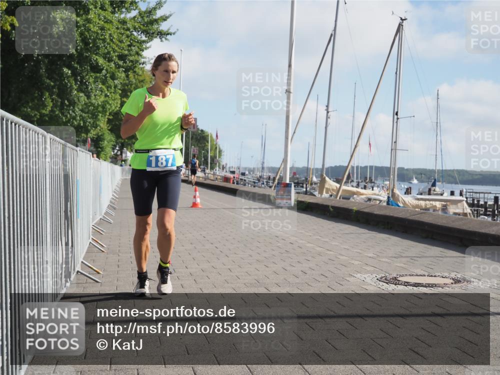 17.08.2025 - KN Förde Triathlon 2025 KatJ http://msf.ph/oto/8583996 17.08.2025 10:08:10 Laufen 143, 187 meine-sportfotos.de