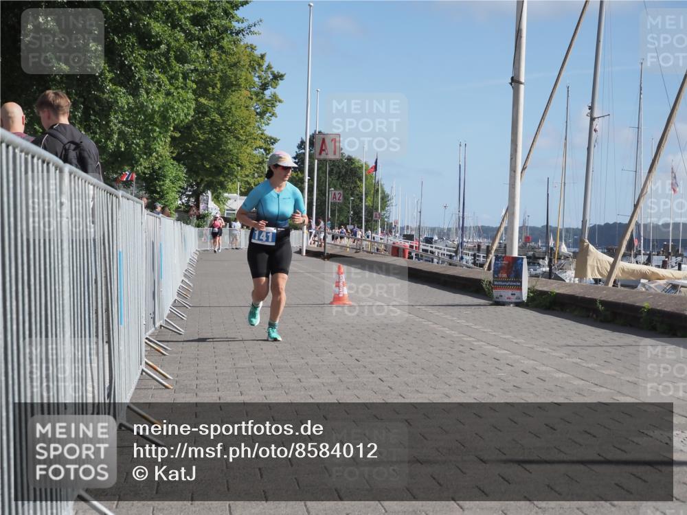 17.08.2025 - KN Förde Triathlon 2025 KatJ http://msf.ph/oto/8584012 17.08.2025 10:32:20 Laufen 141 meine-sportfotos.de