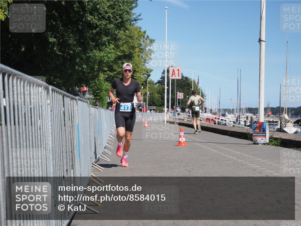 17.08.2025 - KN Förde Triathlon 2025 KatJ http://msf.ph/oto/8584015 17.08.2025 13:25:30 Laufen 417 meine-sportfotos.de