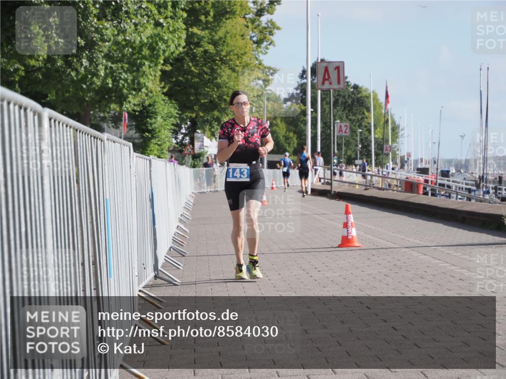 17.08.2025 - KN Förde Triathlon 2025 KatJ http://msf.ph/oto/8584030 17.08.2025 10:08:15 Laufen 143 meine-sportfotos.de