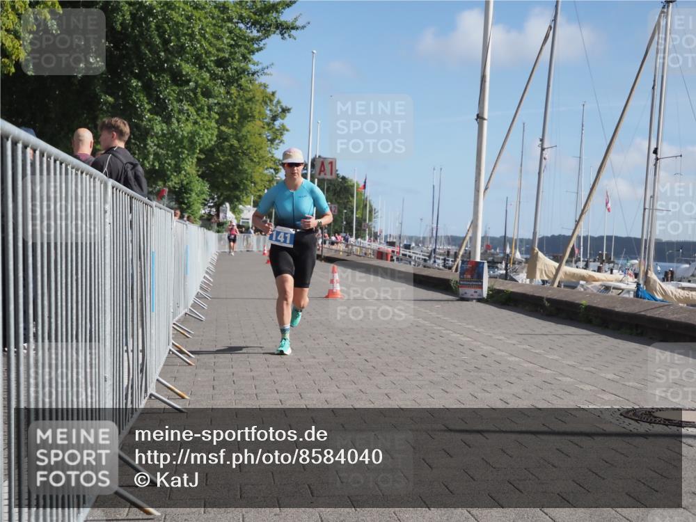 17.08.2025 - KN Förde Triathlon 2025 KatJ http://msf.ph/oto/8584040 17.08.2025 10:32:21 Laufen 141 meine-sportfotos.de