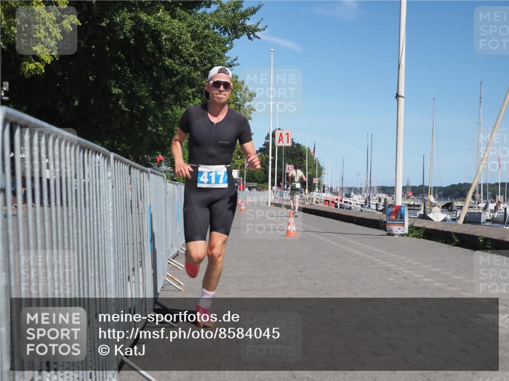17.08.2025 - KN Förde Triathlon 2025 KatJ http://msf.ph/oto/8584045 17.08.2025 13:25:31 Laufen 417, 466 meine-sportfotos.de