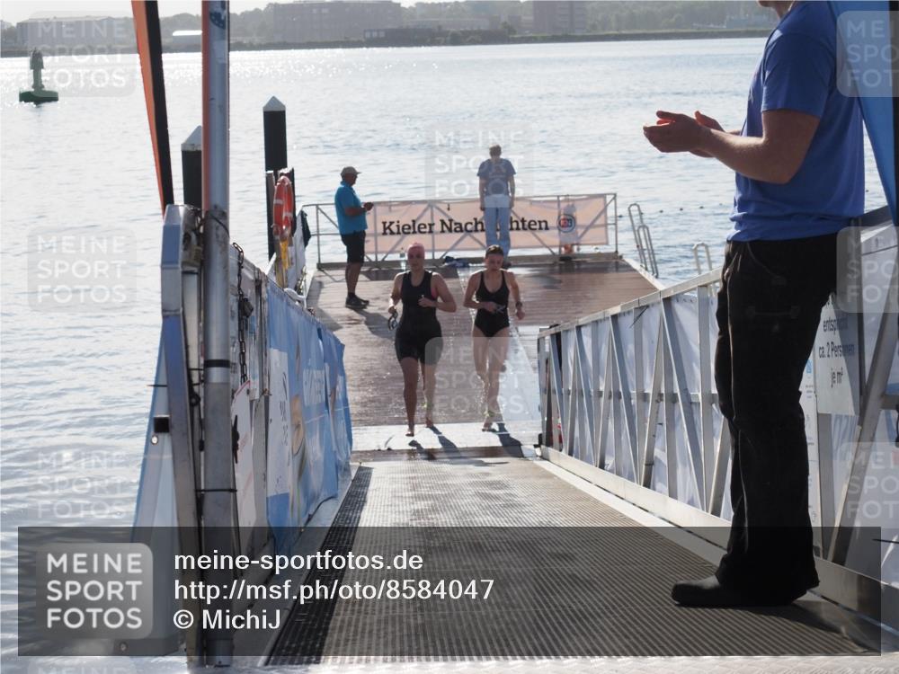 17.08.2025 - KN Förde Triathlon 2025 MichiJ http://msf.ph/oto/8584047 17.08.2025 09:22:11 Schwimmen 210, 212, 215, 224, 242, 111, 208, 210, 213, 224 meine-sportfotos.de