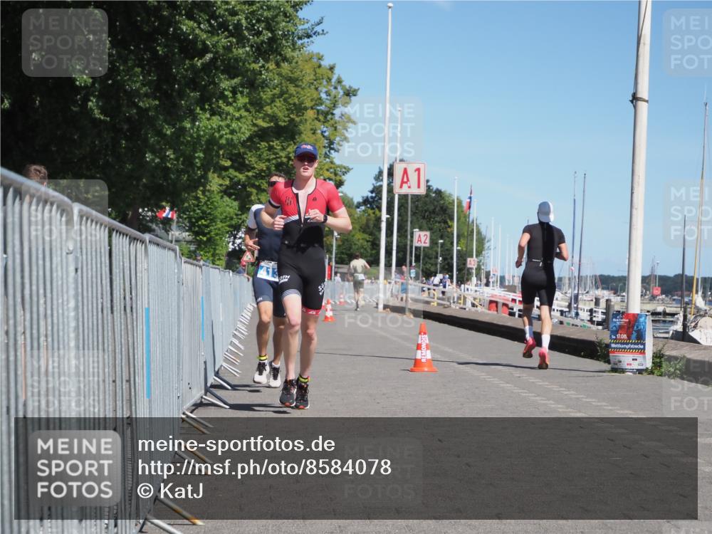 17.08.2025 - KN Förde Triathlon 2025 KatJ http://msf.ph/oto/8584078 17.08.2025 13:25:38 Laufen 413, 466 meine-sportfotos.de