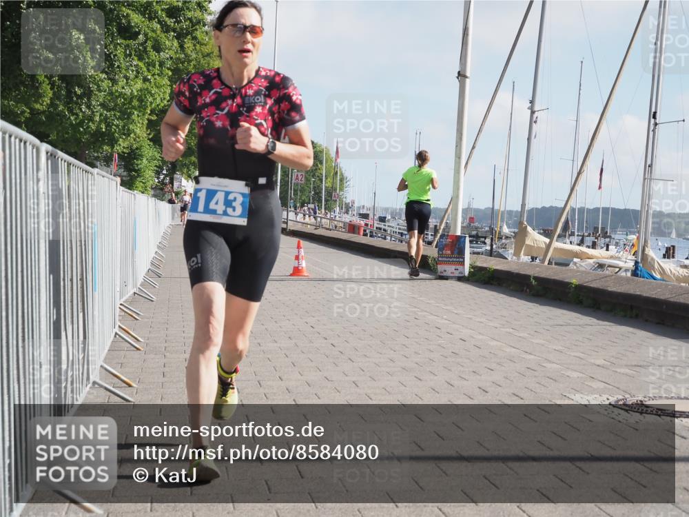 17.08.2025 - KN Förde Triathlon 2025 KatJ http://msf.ph/oto/8584080 17.08.2025 10:08:18 Laufen 143 meine-sportfotos.de
