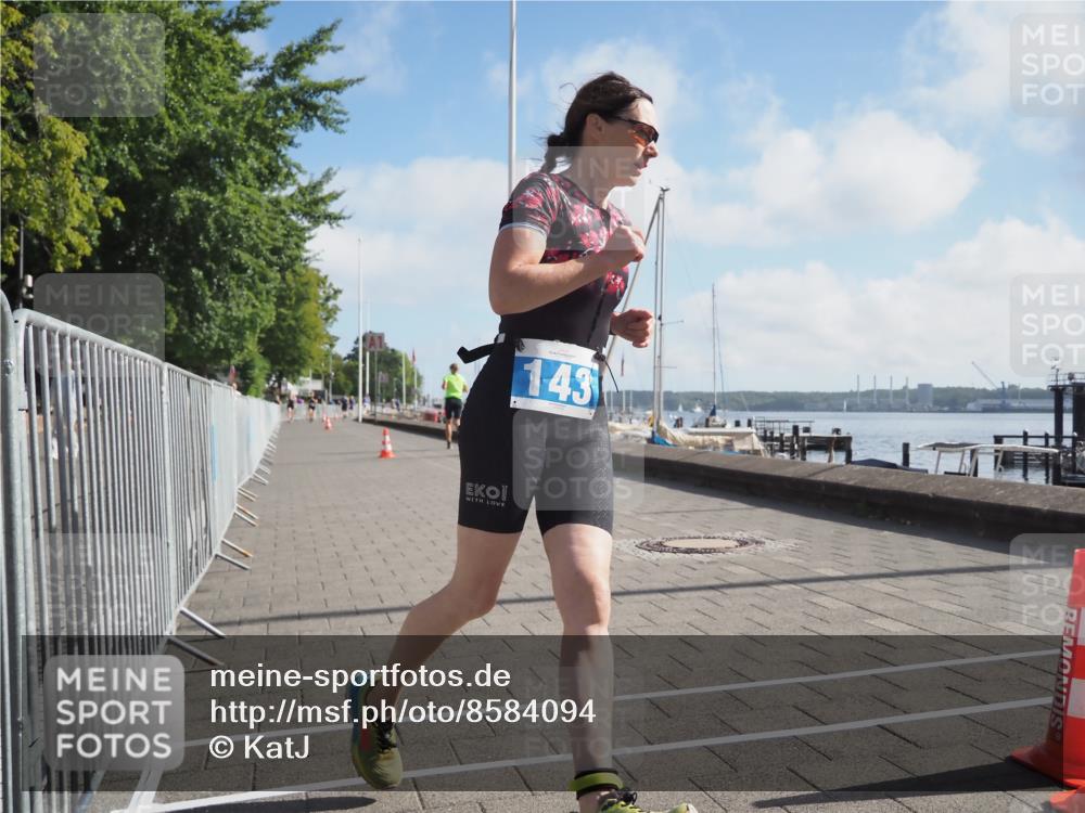 17.08.2025 - KN Förde Triathlon 2025 KatJ http://msf.ph/oto/8584094 17.08.2025 10:08:19 Laufen 143 meine-sportfotos.de