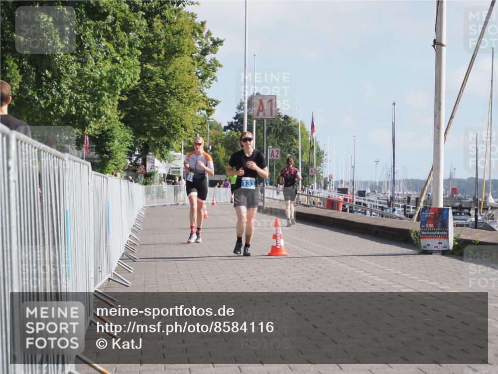 17.08.2025 - KN Förde Triathlon 2025 KatJ http://msf.ph/oto/8584116 17.08.2025 10:08:32 Laufen 103, 133 meine-sportfotos.de
