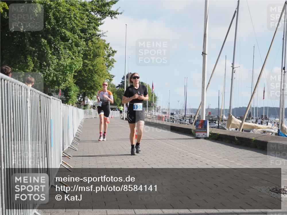 17.08.2025 - KN Förde Triathlon 2025 KatJ http://msf.ph/oto/8584141 17.08.2025 10:08:34 Laufen 103, 133 meine-sportfotos.de