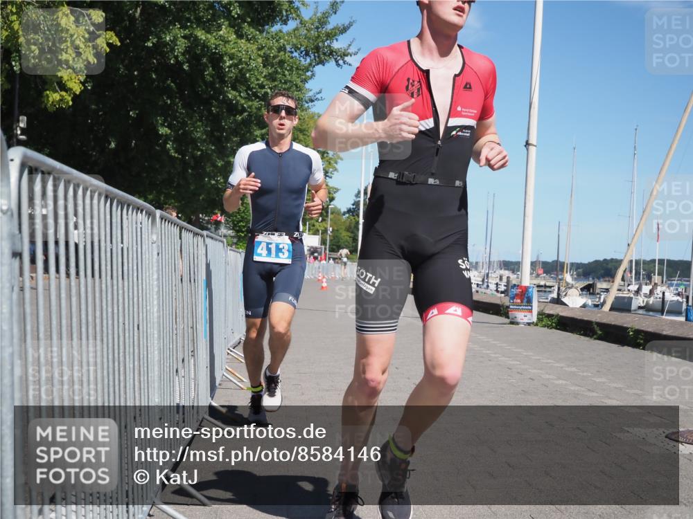 17.08.2025 - KN Förde Triathlon 2025 KatJ http://msf.ph/oto/8584146 17.08.2025 13:25:41 Laufen 413, 466 meine-sportfotos.de