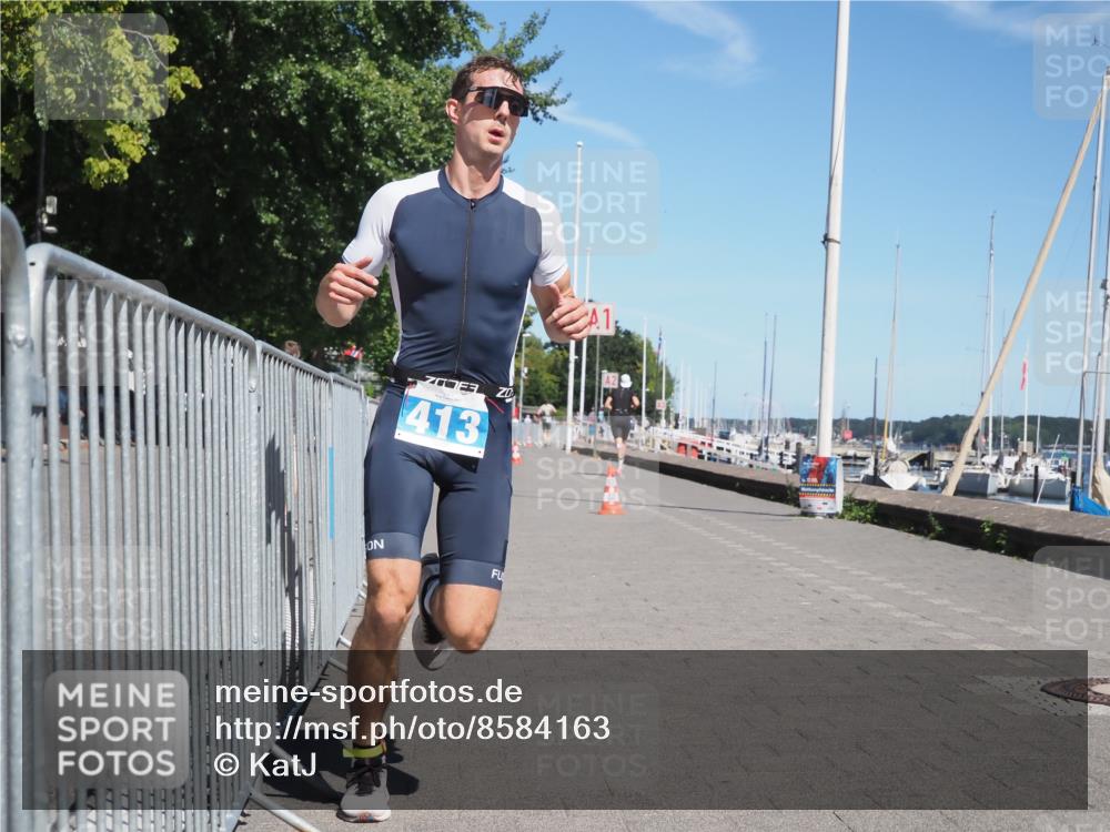 17.08.2025 - KN Förde Triathlon 2025 KatJ http://msf.ph/oto/8584163 17.08.2025 13:25:41 Laufen 413, 466 meine-sportfotos.de