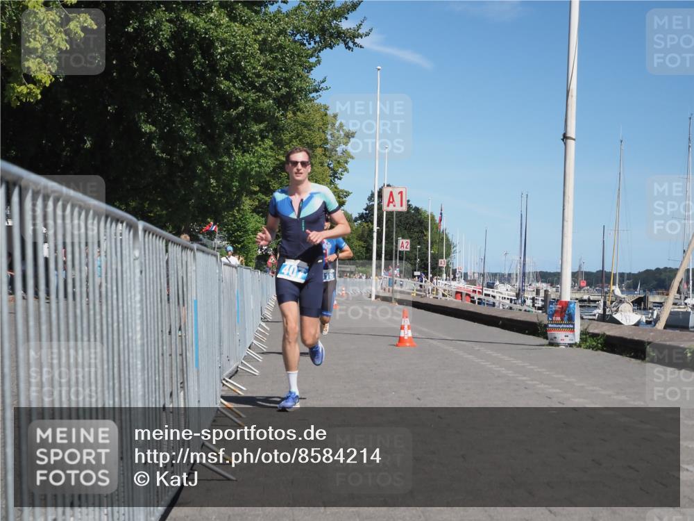 17.08.2025 - KN Förde Triathlon 2025 KatJ http://msf.ph/oto/8584214 17.08.2025 13:26:09 Laufen 407, 418, 445 meine-sportfotos.de