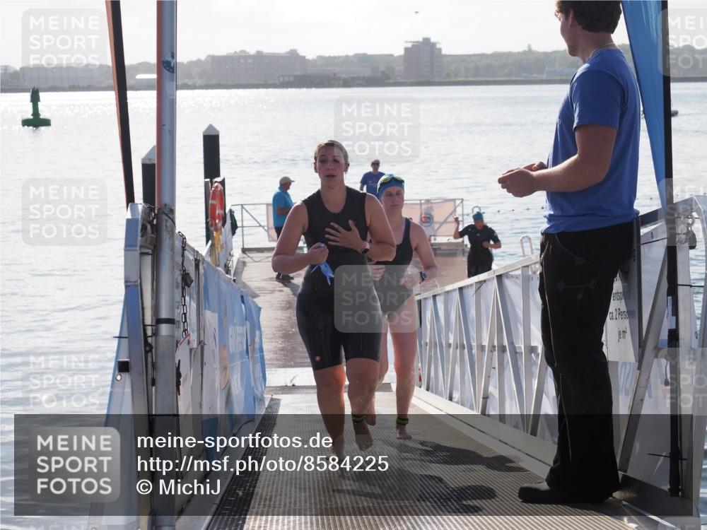 17.08.2025 - KN Förde Triathlon 2025 MichiJ http://msf.ph/oto/8584225 17.08.2025 09:22:26 Schwimmen 111, 208, 213, 224, 111, 208, 221, 235 meine-sportfotos.de
