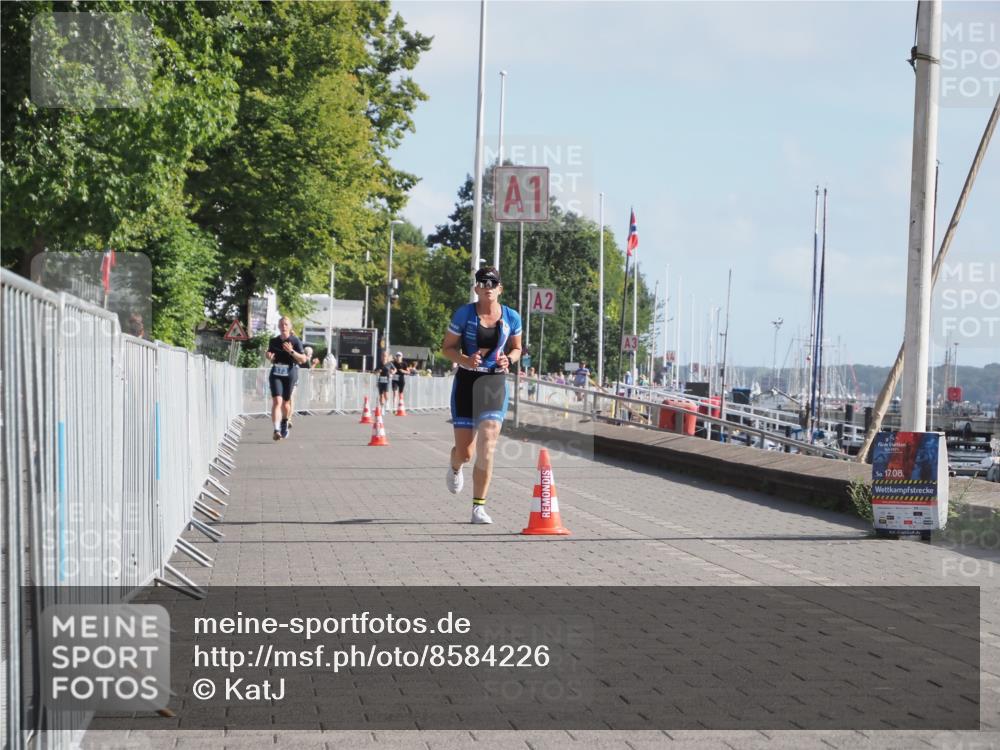 17.08.2025 - KN Förde Triathlon 2025 KatJ http://msf.ph/oto/8584226 17.08.2025 10:09:07 Laufen 109 meine-sportfotos.de