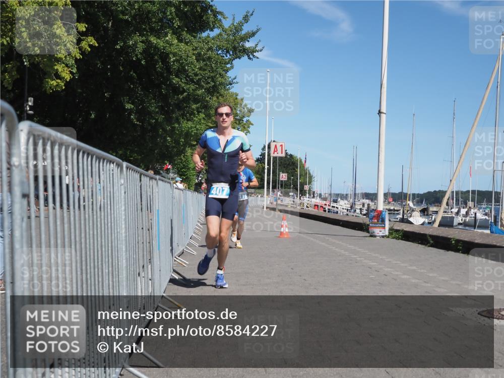 17.08.2025 - KN Förde Triathlon 2025 KatJ http://msf.ph/oto/8584227 17.08.2025 13:26:10 Laufen 407, 418, 445 meine-sportfotos.de