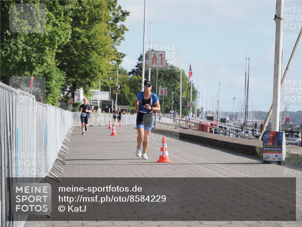 17.08.2025 - KN Förde Triathlon 2025 KatJ http://msf.ph/oto/8584229 17.08.2025 10:09:07 Laufen 109 meine-sportfotos.de