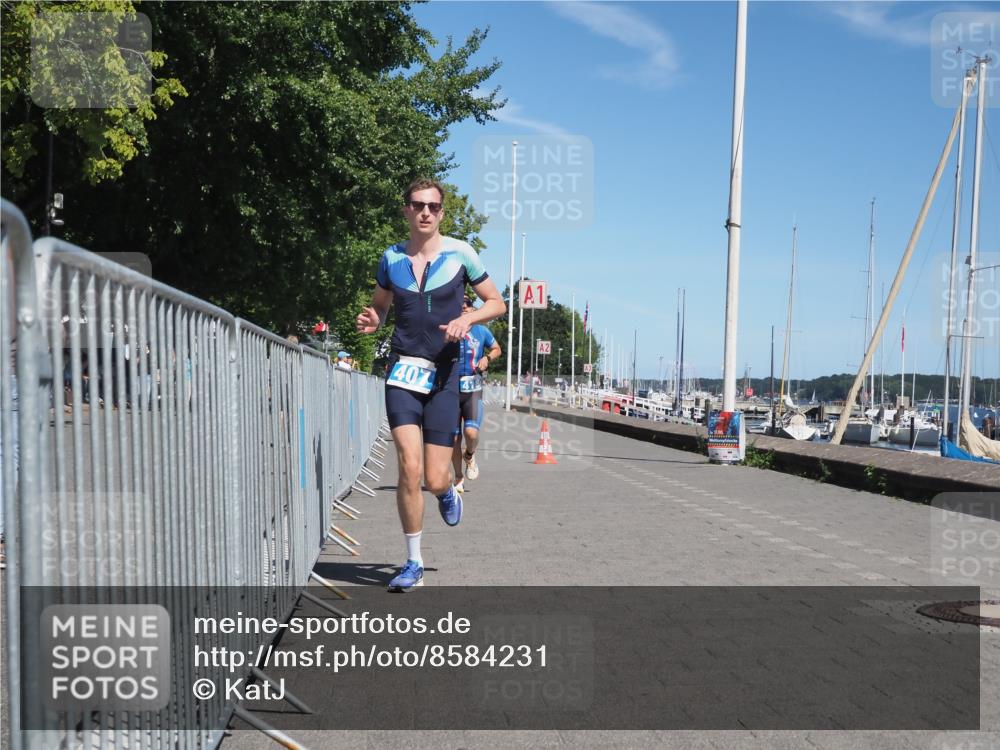 17.08.2025 - KN Förde Triathlon 2025 KatJ http://msf.ph/oto/8584231 17.08.2025 13:26:10 Laufen 407, 418, 445 meine-sportfotos.de