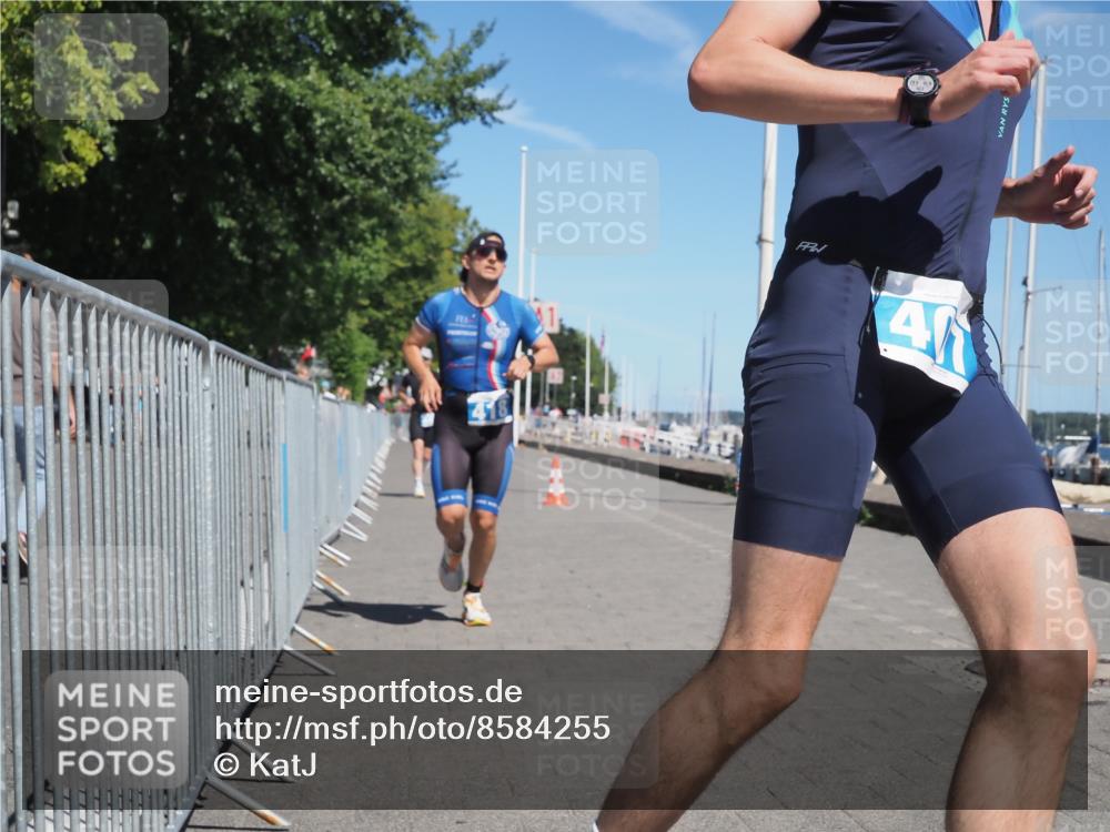 17.08.2025 - KN Förde Triathlon 2025 KatJ http://msf.ph/oto/8584255 17.08.2025 13:26:11 Laufen 407, 418, 445 meine-sportfotos.de