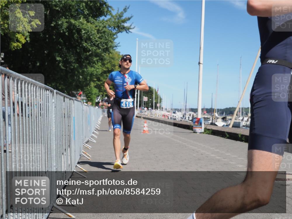 17.08.2025 - KN Förde Triathlon 2025 KatJ http://msf.ph/oto/8584259 17.08.2025 13:26:12 Laufen 407, 418, 445 meine-sportfotos.de
