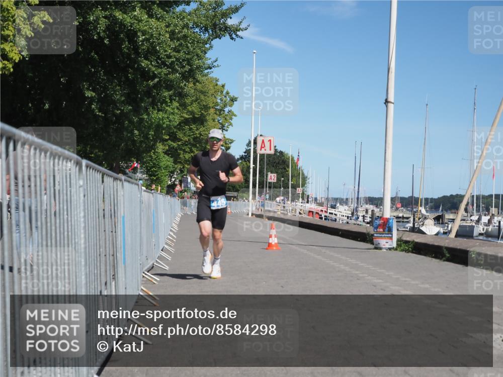 17.08.2025 - KN Förde Triathlon 2025 KatJ http://msf.ph/oto/8584298 17.08.2025 13:26:14 Laufen 407, 418, 445 meine-sportfotos.de