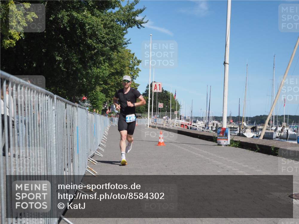 17.08.2025 - KN Förde Triathlon 2025 KatJ http://msf.ph/oto/8584302 17.08.2025 13:26:14 Laufen 407, 418, 445 meine-sportfotos.de
