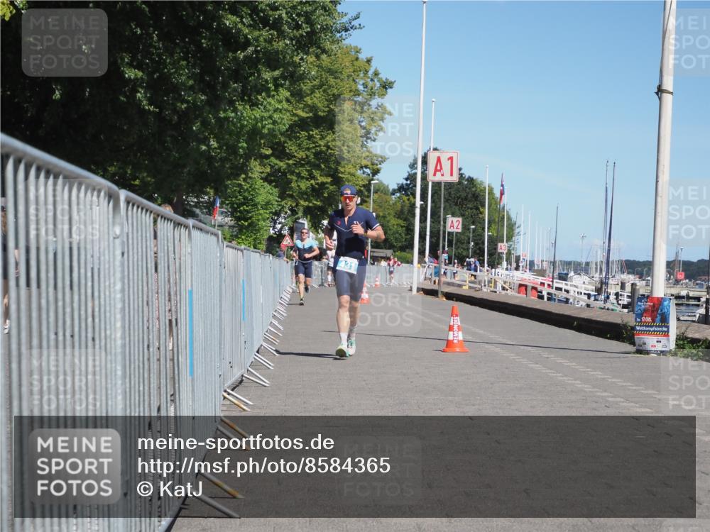 17.08.2025 - KN Förde Triathlon 2025 KatJ http://msf.ph/oto/8584365 17.08.2025 13:26:46 Laufen 431 meine-sportfotos.de