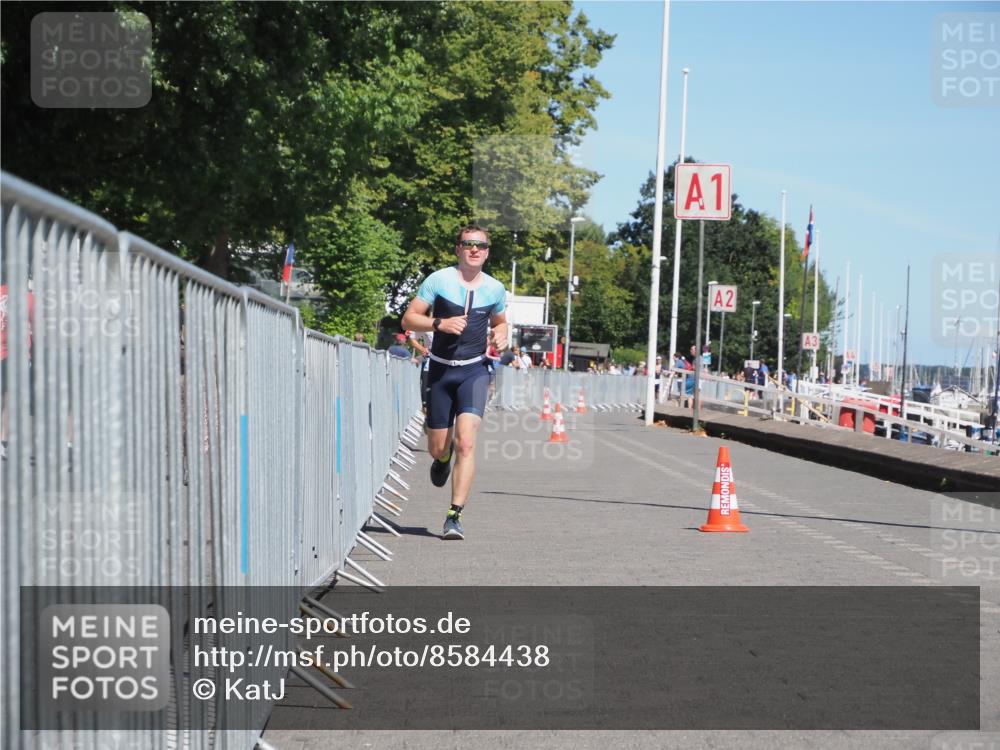 17.08.2025 - KN Förde Triathlon 2025 KatJ http://msf.ph/oto/8584438 17.08.2025 13:26:52 Laufen 431, 447 meine-sportfotos.de
